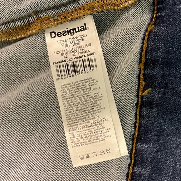 Desigual Denim Sweatshirt Hooded Embroidered Jacket Red, Blue Size 42 US 10 - Picture 9 of 9